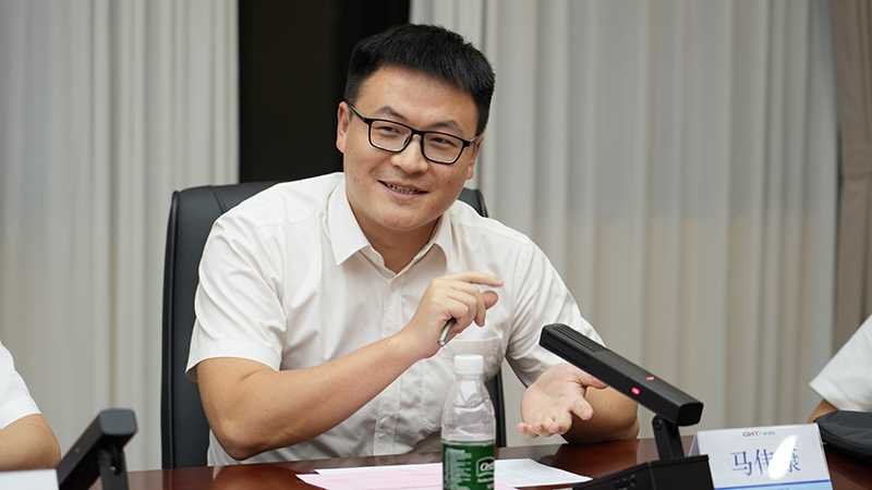 1758771194845832.jpg 马伟康作分享发言.jpg